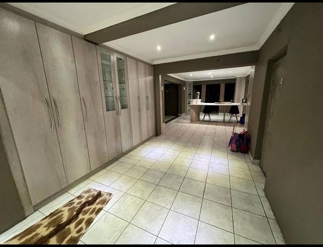 4 BEDROOM PROPERTY TO RENT IN DALVIEW